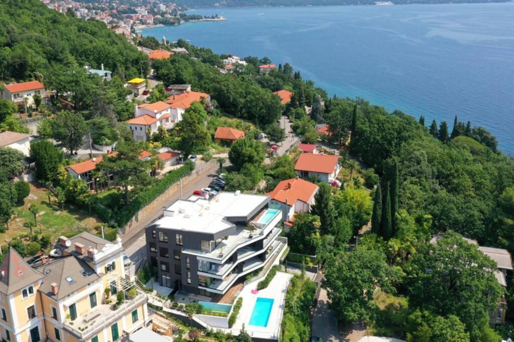 Marena - Trees To Seas Luxury Escape * Abbazia